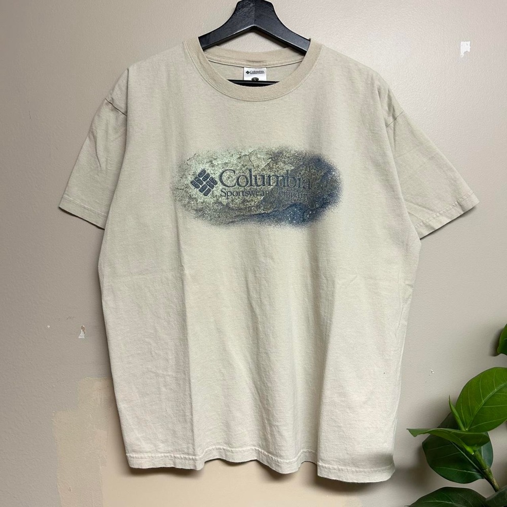 Vintage Columbia Sportswear Rock Logo Tan T-Shirt Mens Large 2000s Cream